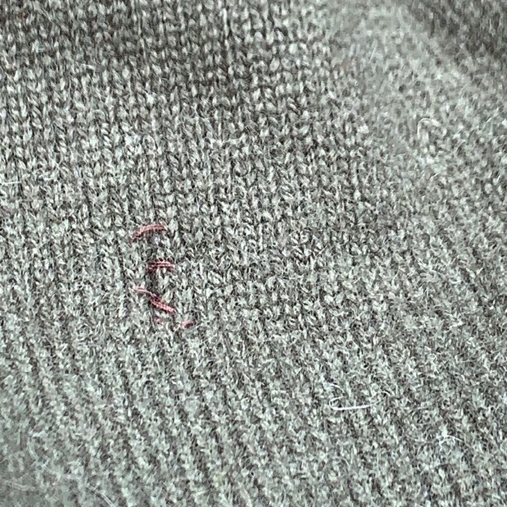 Embassy Row Medium 2-Ply Cashmere Crew!! - image 6